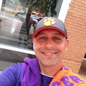 Meet your Posher, Robert